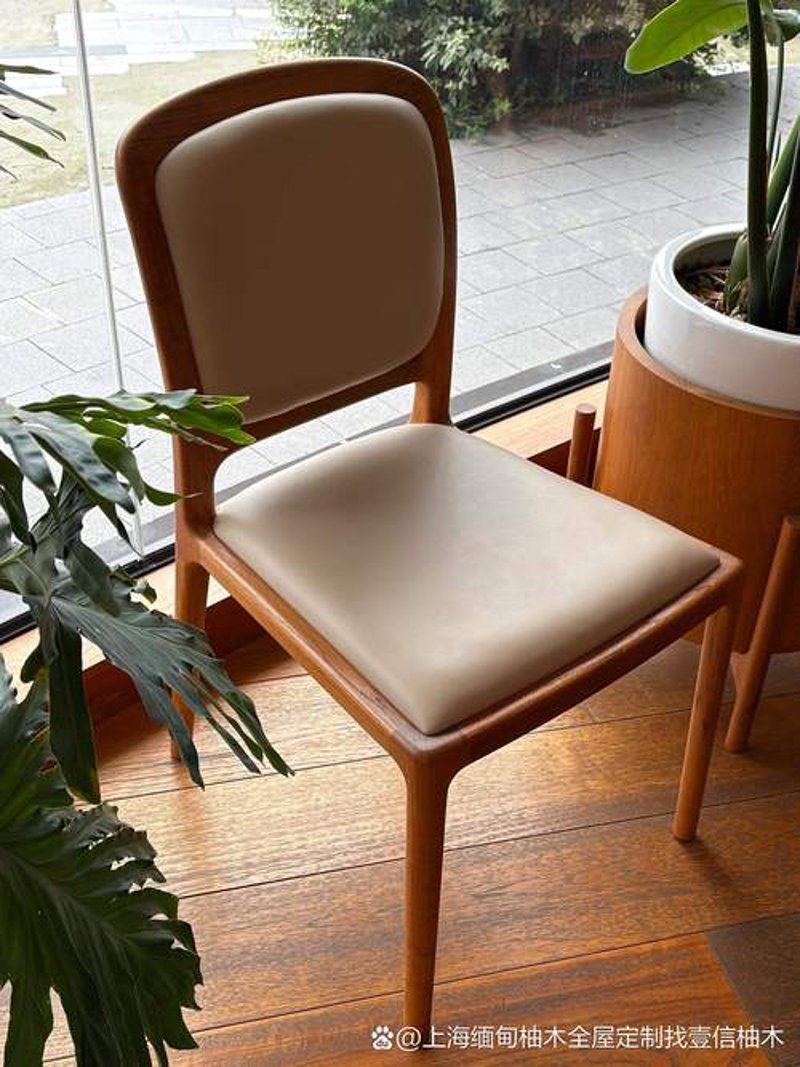 客厅家具